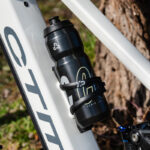 Bidon rowerowy DEMIG 750ML CZARNY