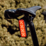 Lampka rowerowa tylna ALARM 300LM