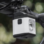 Lampka rowerowa przednia z wyświetlaczem M8WH