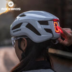 Kask rowerowy z oświetleniem LED ZK-077