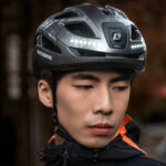 Kask rowerowy z oświetleniem LED ZK-077TT