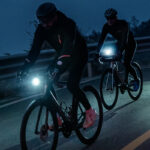 Lampka rowerowa przednia JHL1200