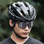 Kask rowerowy z zapięciem magnetycznym LK-79BK