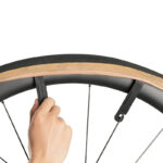 Zestaw narzędzi rowerowych w etui PB-8012